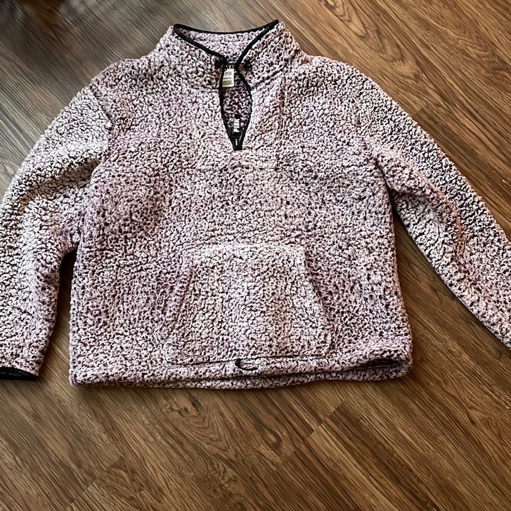 Quarter zip pullover
